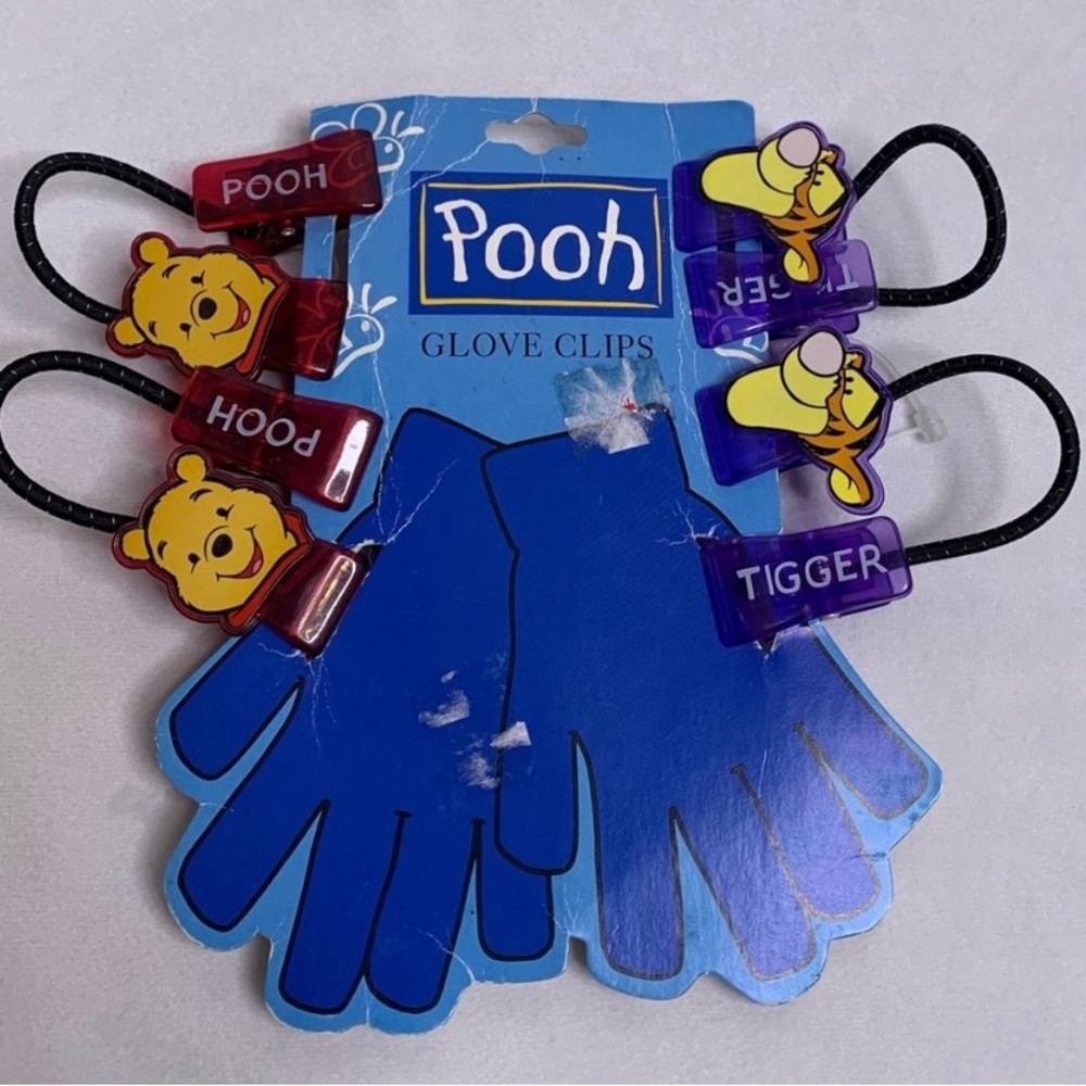 Deadstock Winnie the Pooh Red Purple vintage mitten clips vintage tigger gloves